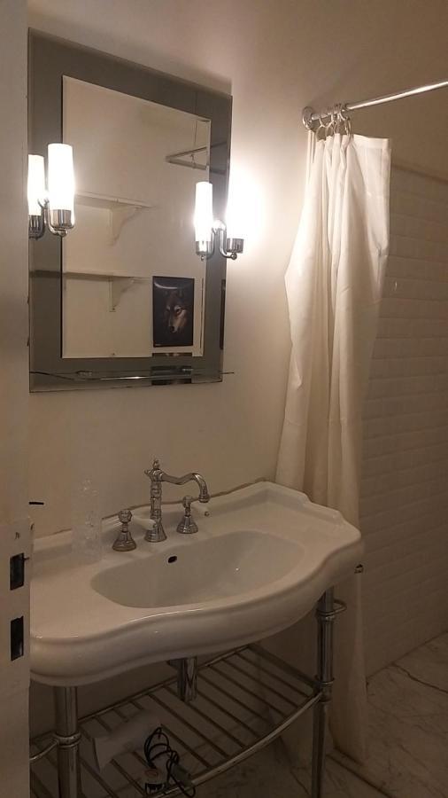 Apartament Rynek Apartment วอร์ซอ ภายนอก รูปภาพ